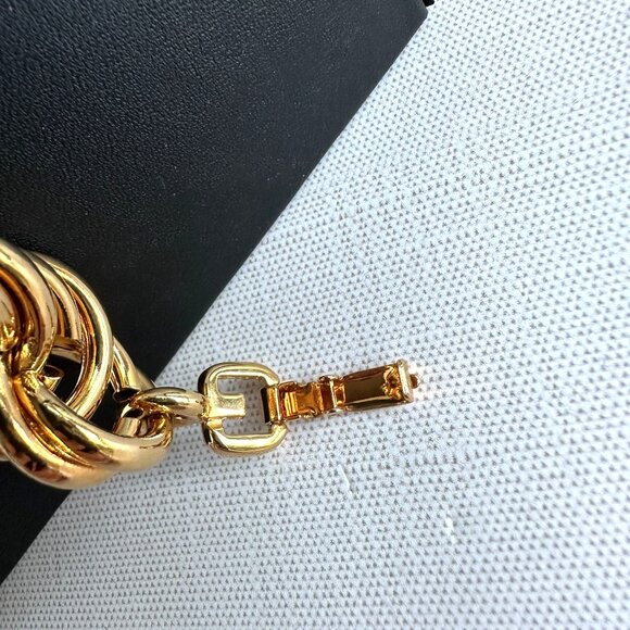 Bijoux Givenchy Gold Tone Rope Twist Bracelet 8" - Picture 3 of 13